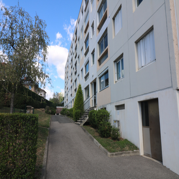 Offres de location Appartement Saint-Étienne 42000